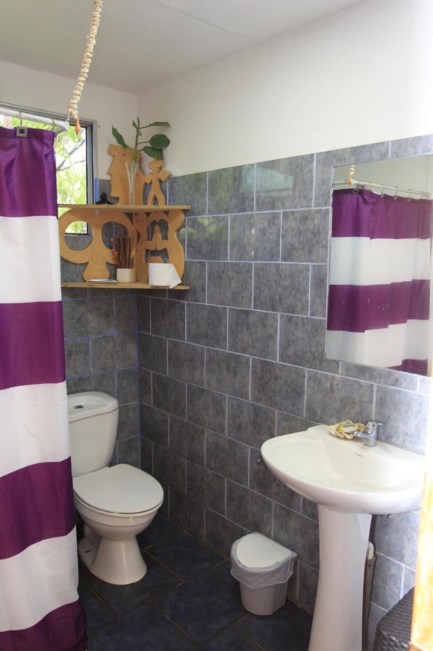 Hare Pakoba Guest House Ханга-Роа Экстерьер фото